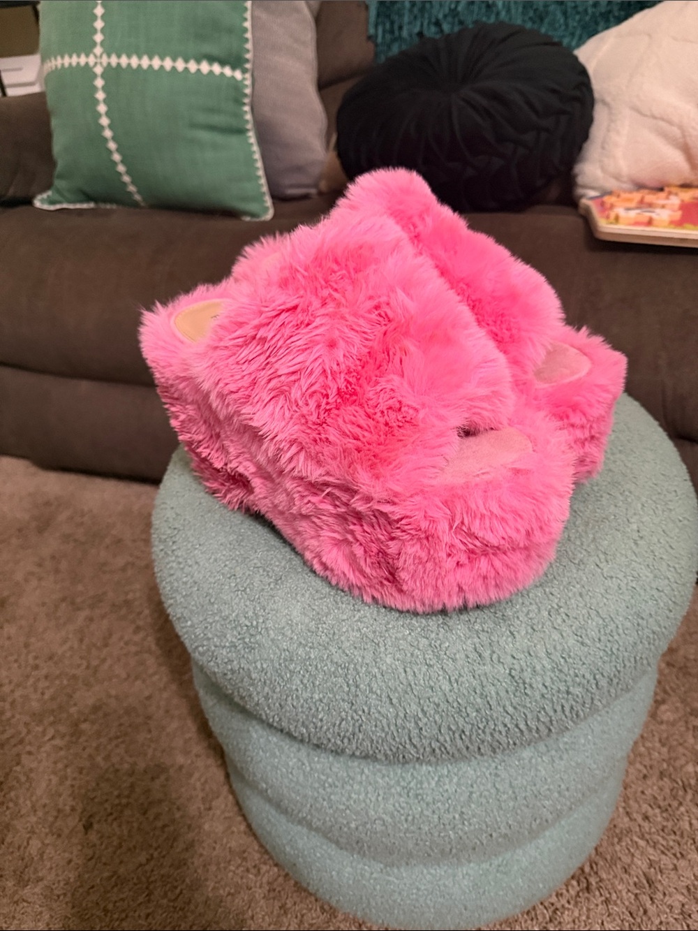 Fashion Nova Hot Pink Plush Slide-On Kids Slippers